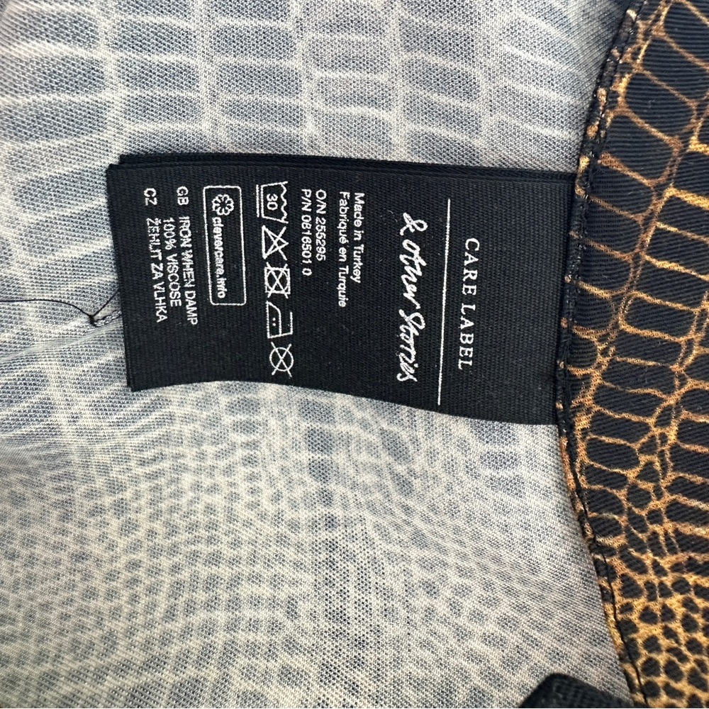 Python Animal Print Midi Skirt Size 4 - image 8